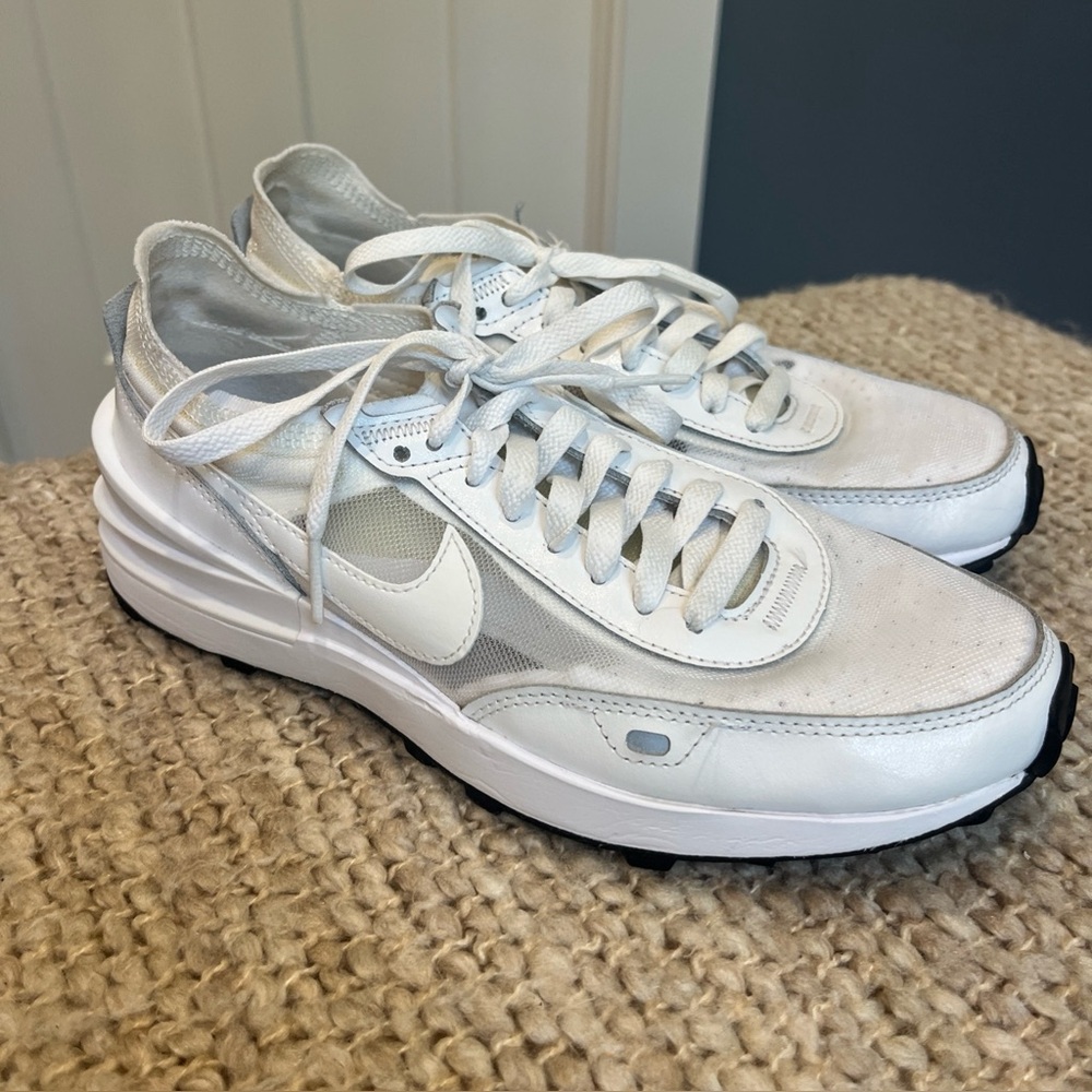 Nike Women’s Size 7 Waffle One Athletic Sneakers‎ DC2533-103 White Mesh Lace Up